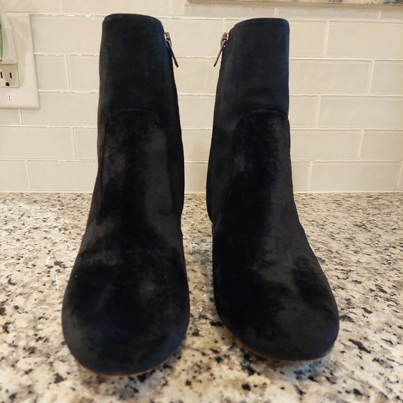 COACH Juliet Mid-Heel Ankle Boots, Size 7 - Picture 13 of 16